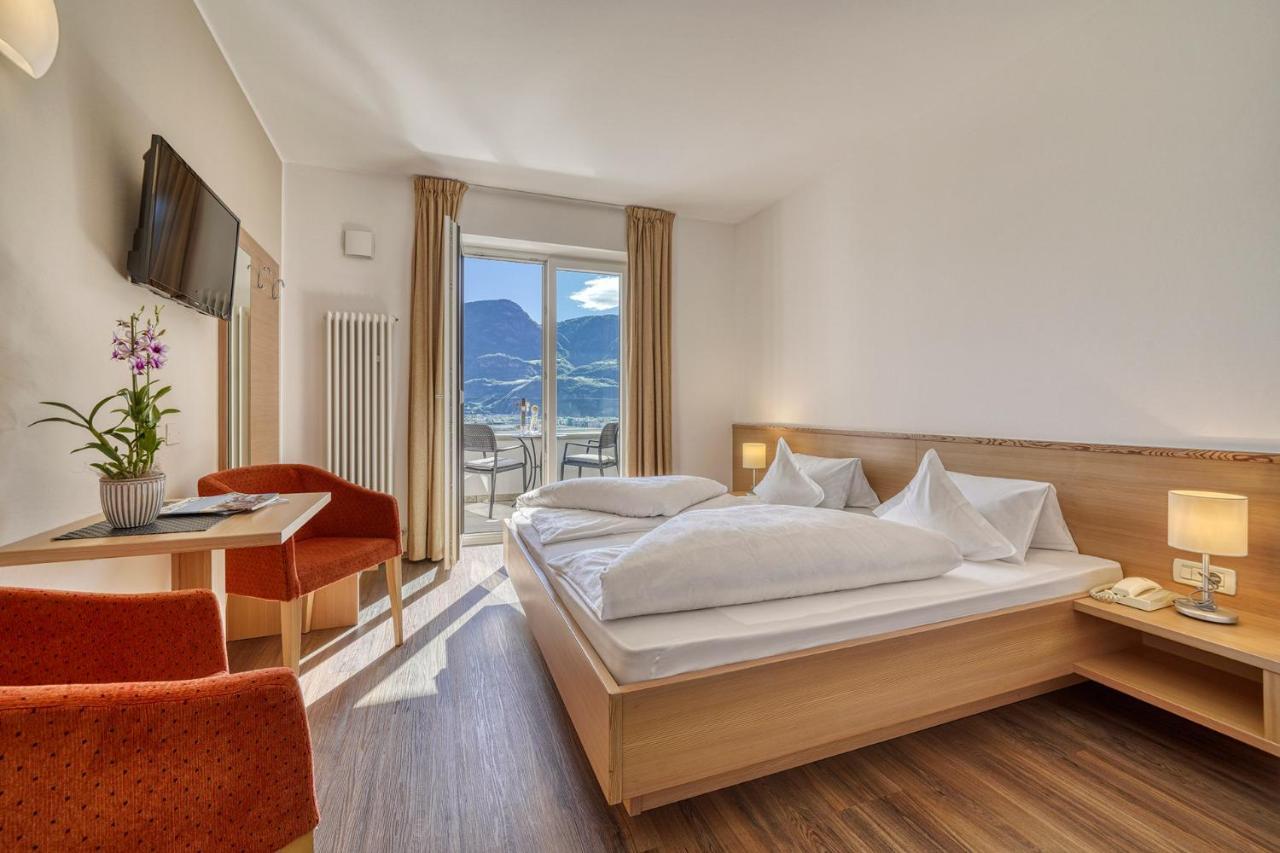 Hotel Törggelehof Cermes Exteriör bild